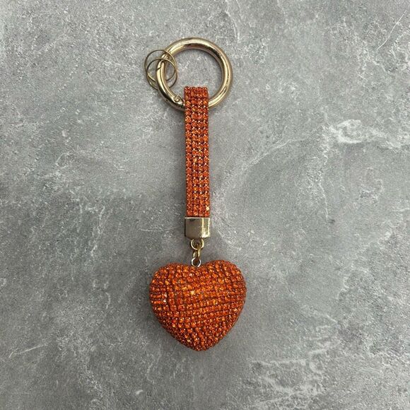 NWOT Sparkling Red Rhinestone Heart Keychain Charm Purse Key Ring - Picture 4 of 9